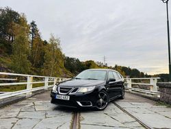Svart Begagnad 2008 Saab 9-3 Aero Kombi | 49 900 kr (Marknadspris)