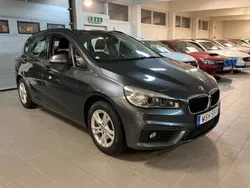 Grå Begagnad 2016 BMW 218 Active Tourer Advantage Minibuss | 154 000 kr (Lite dyr)