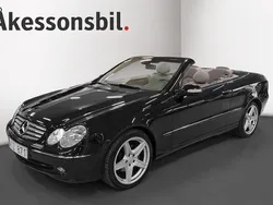 Svart Begagnad 2004 Mercedes 200 Elegance Cab | 129 000 kr