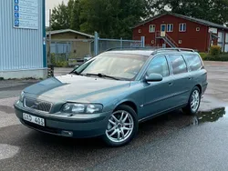 Grön Begagnad 2001 Volvo V70 Kombi | 22 000 kr (Superpris)