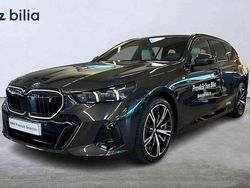 Grå Begagnad 2025 BMW i5 Sedan | 819 000 kr (Marknadspris)