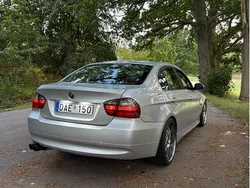 Silver Begagnad 2005 BMW 330 Sedan | 70 000 kr (Marknadspris)