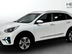Vit (white) Begagnad 2022 Kia e-Niro Advance SUV | 294 900 kr (Marknadspris)