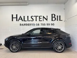 Svart Begagnad 2022 Porsche Cayenne SUV | 799 000 kr (Bra pris)