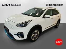 Vit Begagnad 2021 Kia e-Niro 2 SUV | 274 900 kr (Marknadspris)