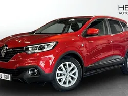 Röd (red) Begagnad 2016 Renault Kadjar SUV | 174 900 kr (Lite dyr)