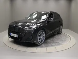 Svart Begagnad 2023 BMW iX1 M Sport SUV | 569 000 kr (Marknadspris)