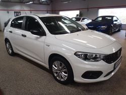 Vit Begagnad 2017 Fiat Tipo Halvkombi | 119 000 kr (Lite dyr)