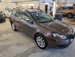 Mörkbrun (brun) Begagnad 2012 VW Golf VII Kombi | 79 900 kr (Bra pris)