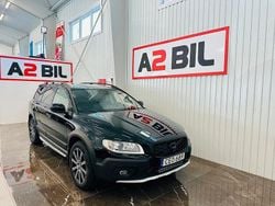 Svart Begagnad 2015 Volvo XC70 Momentum SUV | 264 900 kr