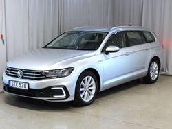 Silver Begagnad 2019 VW Passat GTE Kombi | 234 900 kr (Lite dyr)
