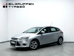 Grå Begagnad 2011 Ford Focus Trend Halvkombi | 59 900 kr (Marknadspris)