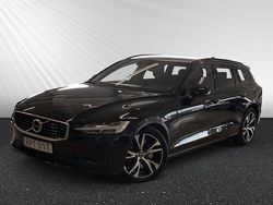 Svart Begagnad 2020 Volvo V60 R-Design Kombi | 259 900 kr (Superpris)