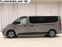 Grå Begagnad 2020 Renault Trafic SE Minibuss | 359 700 kr (Lite dyr)