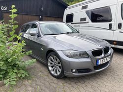 Grå Begagnad 2012 BMW 316 Kombi | 85 000 kr