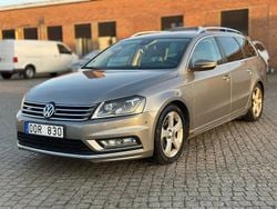 Brun Begagnad 2013 VW Passat R-line Kombi | 99 500 kr (Lite dyr)