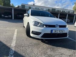Vit Begagnad 2017 VW Golf VII GT Halvkombi | 134 999 kr (Marknadspris)