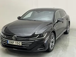 Svart Begagnad 2021 VW Arteon R-line | 255 000 kr