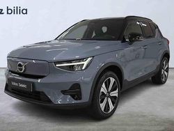 Grå Begagnad 2023 Volvo XC40 Single Motor SUV | 349 000 kr
