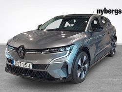 Grå Begagnad 2023 Renault Mégane Equilibre Halvkombi | 259 000 kr (Marknadspris)