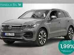 Grå Begagnad 2020 VW Touareg R-line SUV | 489 900 kr (Bra pris)