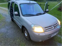Brun Begagnad 2004 Citroën Berlingo Minibuss | 3 500 kr (Superpris)