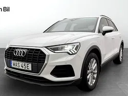 Vit Begagnad 2023 Audi Q3 Proline SUV | 379 000 kr (Lite dyr)