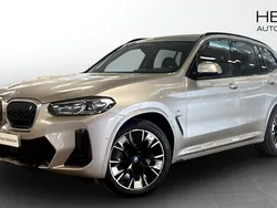 Silver Begagnad 2022 BMW iX3 M Sport SUV | 398 700 kr (Superpris)