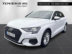 Vit (ibisvit) Begagnad 2023 Audi A3 Sportback Proline Halvkombi | 249 000 kr (Marknadspris)