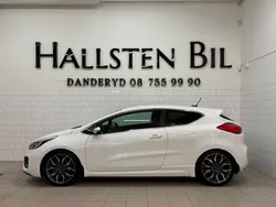 Vit Begagnad 2013 Kia ProCeed 2 Halvkombi | 119 000 kr (Bra pris)