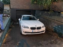 Vit Begagnad 2013 BMW 520 Kombi | 70 000 kr (Bra pris)