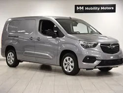Grå Begagnad 2023 Opel Combo Business Minibuss | 254 000 kr (Bra pris)