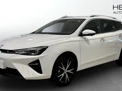 Vit (white) Begagnad 2023 MG MG5 EV Luxury Kombi | 289 990 kr (Marknadspris)