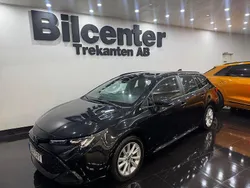 Svart Begagnad 2023 Toyota Corolla Active Kombi | 179 900 kr (Bra pris)