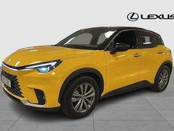 Gul Begagnad 2024 Lexus LBX SUV | 399 900 kr (Lite dyr)