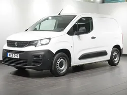 Vit Begagnad 2019 Peugeot Partner Minibuss | 143 625 kr (Marknadspris)