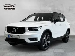Vit Begagnad 2021 Volvo XC40 R-Design SUV | 399 000 kr (Lite dyr)