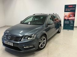 Ljusgrå (grå) Begagnad 2013 VW Passat R-line Kombi | 110 800 kr (Marknadspris)
