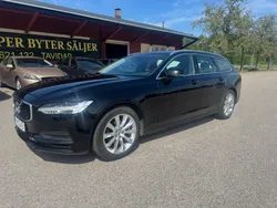 Svart Begagnad 2018 Volvo V90 Momentum Kombi | 175 000 kr (Bra pris)