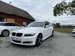 Vit Begagnad 2010 BMW 318 Kombi | 69 500 kr (Marknadspris)