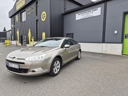 Ljusgrå (grå) Begagnad 2009 Citroën C5 Sedan | 39 900 kr (Marknadspris)