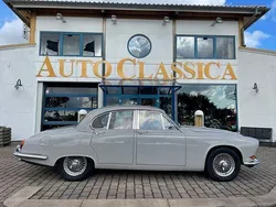 Ljusgrå Begagnad 1968 Jaguar 420 Sedan | 179 000 kr