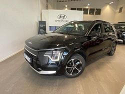Svartmetallic Begagnad 2022 Kia Niro 2 SUV | 279 500 kr (Marknadspris)