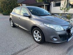 Begagnad 2010 Renault Mégane Sedan | 24 999 kr