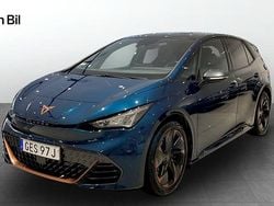 Blå (aurora blue metallic) Begagnad 2022 Cupra Born Halvkombi | 259 900 kr (Marknadspris)