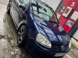 Blå Begagnad 2008 VW Golf VI Trendline Halvkombi | 27 000 kr