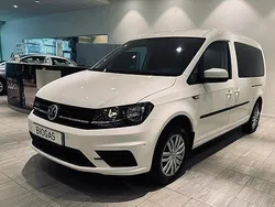 Vit Begagnad 2019 VW Caddy Maxi Life Life Minibuss | 199 900 kr (Bra pris)