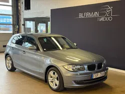 Ljusblå Begagnad 2007 BMW 120 Advantage Halvkombi | 99 900 kr (Marknadspris)
