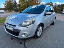 Silver Begagnad 2011 Renault Clio R.S. Halvkombi | 42 900 kr (Marknadspris)