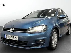 Blå Begagnad 2016 VW Golf VII Halvkombi | 159 900 kr (Marknadspris)